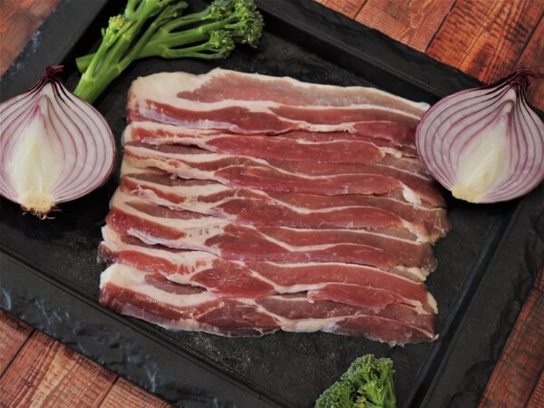 Sliced Unsmoked Streaky Bacon (Dry Cure)