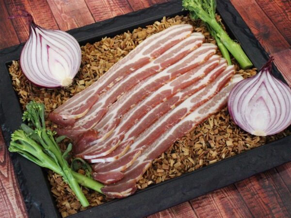 Sliced Smoked Streaky Bacon (Dry Cure)